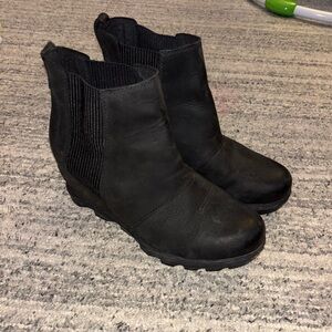 Sorel Black Boots